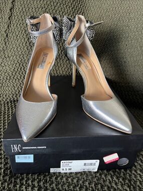 INC Kaisorp Silver Pointed Toe Ankle Strap Heels with Bow NWT 9.5